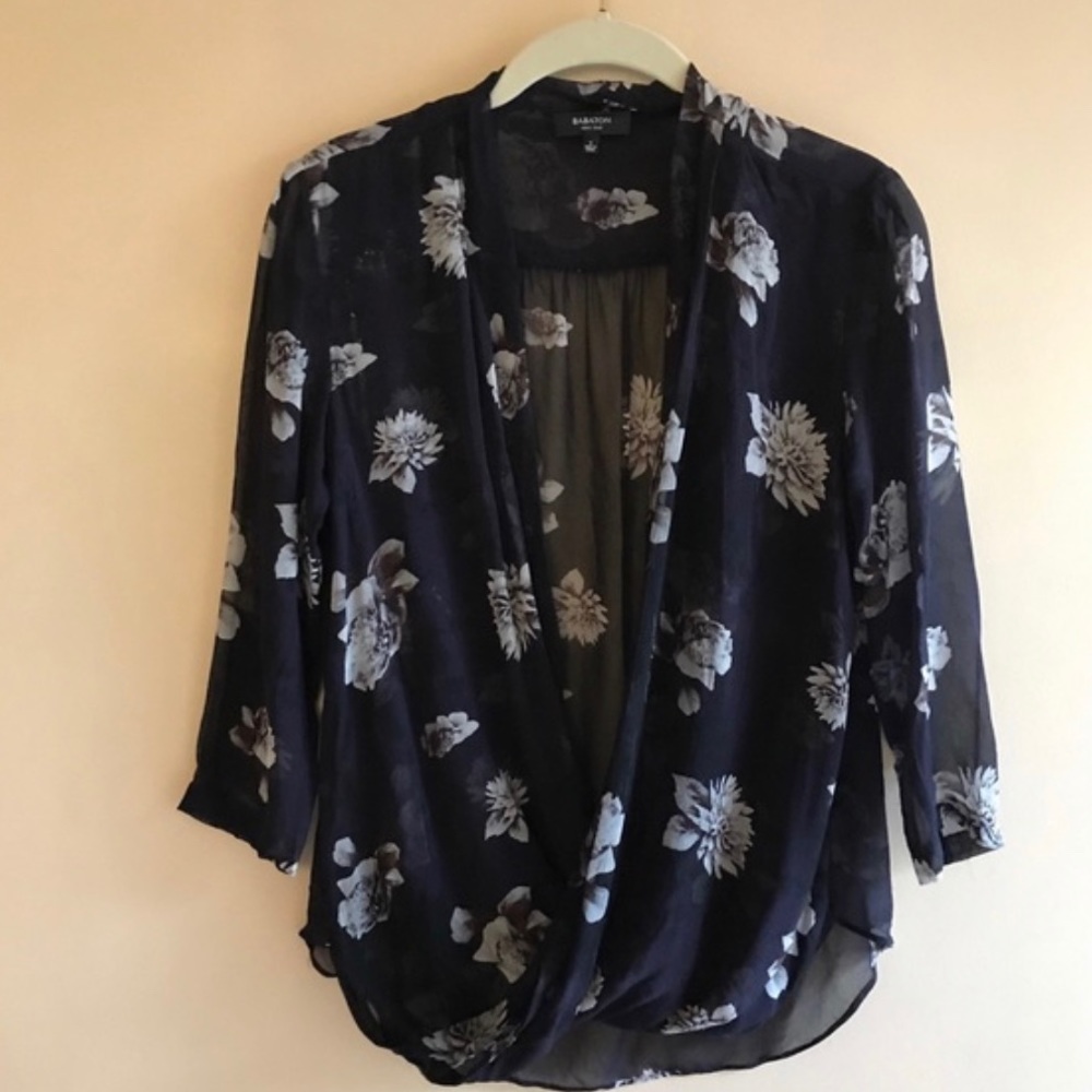 📌 Aritzia Babaton Beau Floral Blouse